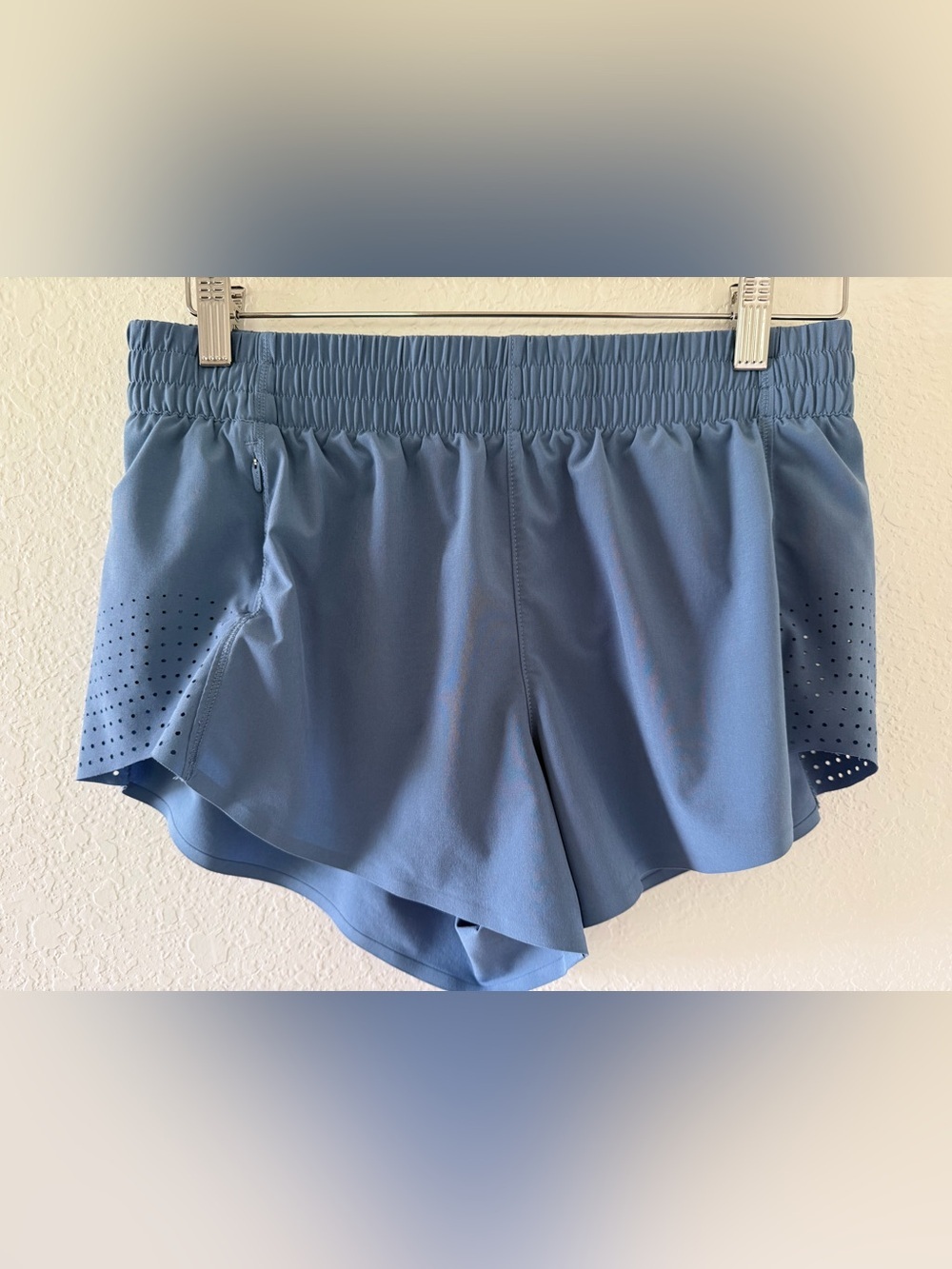 Women’s Blue Athleta Athletic Running Shorts Size-M
